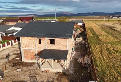 Duplex cu 4 camere cu Teren 350 Mp în Tărlungeni - 10