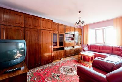 Apartament cu 3 camere decomandat în Rogerius - 10