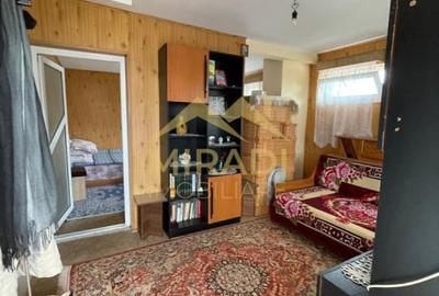 Casă cu 9 camere cu Canalizare în Liceul Militar - 17