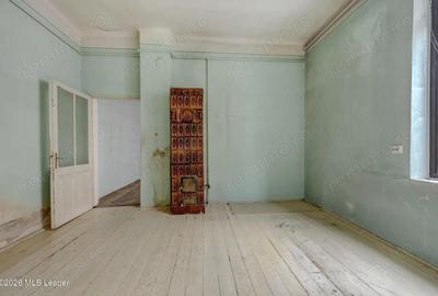 Casă cu 4 camere cu Teren 251 Mp în Parcul Carol - 14