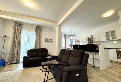 Vila cu 10 camere, curte de 1000 mp, 2 garaje, stradă fără blocuri, Sisești lâng - 5