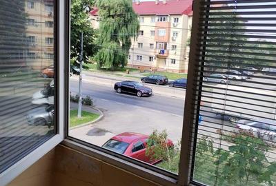 Apartament cu 4 camere decomandat în Central - 8