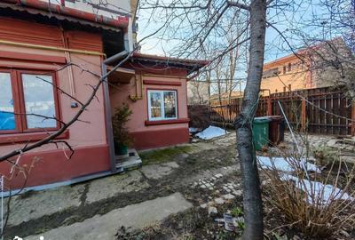 Casă cu 3 camere cu Teren 300 Mp în Bucureștii Noi