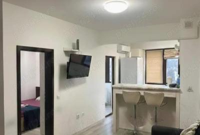 Apartament cu 3 camere semidecomandat în Central - 2