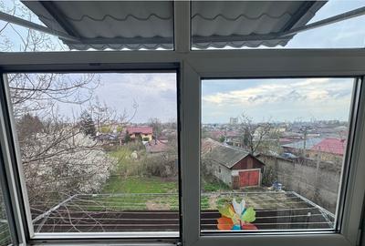 Apartament cu 3 camere decomandat în Tineretului - 7
