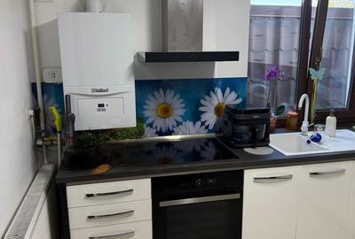 Apartament cu 3 camere decomandat în Central - 14