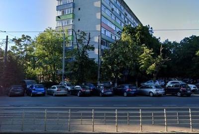 Spațiu comercial, de 130 mp, în Unirii - 8