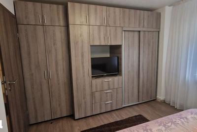 Apartament cu 3 camere în Brazda lui Novac - 4