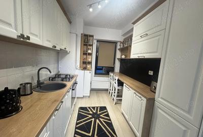 Apartament cu 3 camere decomandat în Cug - 1
