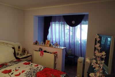 Vand sau schimb cu o casa Ap. 4 camere etajul 2/4 zona Quatro (Brailei) - 3