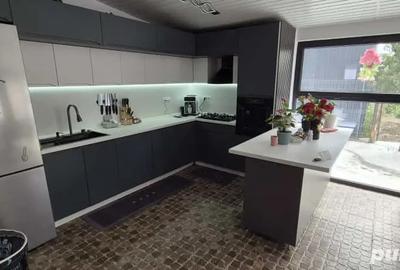 Casă cu Teren 336 Mp în Central