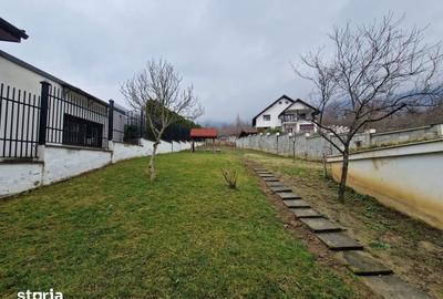 Casă cu 4 camere cu Teren 325 Mp în Central - 13