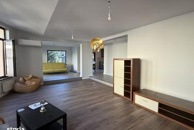 Casă cu 4 camere în Central - 2