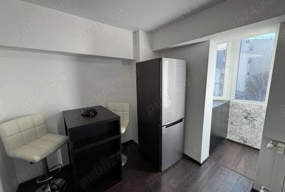 Garsonieră decomandată în Decebal - 3