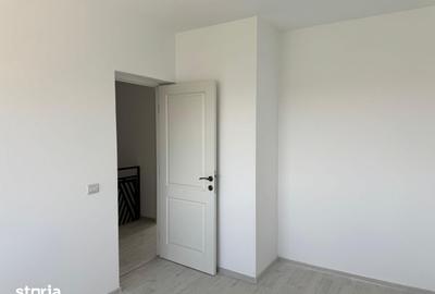 Casă cu 4 camere cu Teren 250 Mp în Bârnova - 7