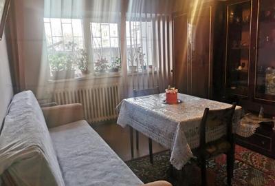 Apartament cu 3 camere decomandat în Obor - 2