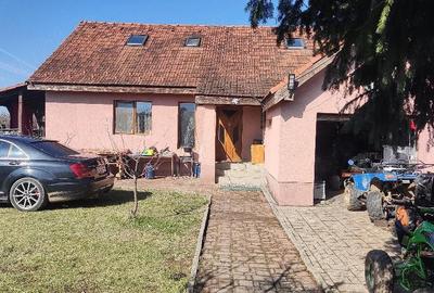 Casă cu Teren 10 Mp în Central - 4