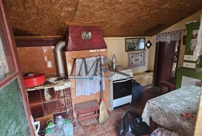 Casă individuală cu 4 camere cu Canalizare în Roșia de Secaș - 9