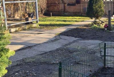 Casa in centrul comunei - 2