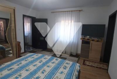 Casă cu 3 camere cu Canalizare în Șura Mare - 11