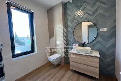 Casă cu 5 camere cu Teren 561 Mp în Torontalului - 9