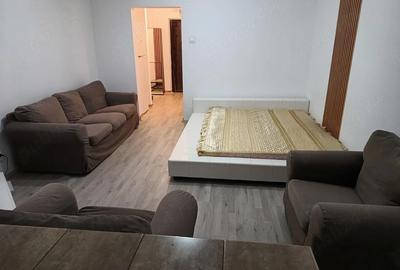 Garsonieră decomandată în Pajura - 2