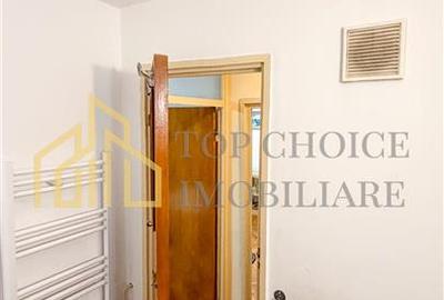 Apartament cu 3 camere semidecomandat, mobilat în 1 Mai - 9