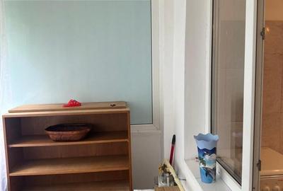 Apartament cu 2 camere decomandat, mobilat în Titan - 9