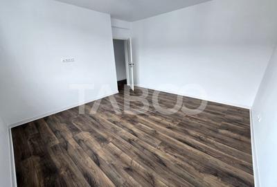 Garsoniera decomandata 37 mp utili balcon parcare Doamna Sta - 2