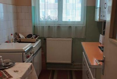 Apartament cu 2 camere semidecomandat în Vlahuță - 1
