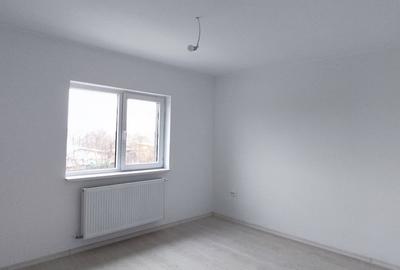 Casă cu 5 camere cu Teren 27.5 Mp în Giurgiului - 8