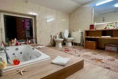 Casa 5 camere situata intr-o locatie linistita cu o priveliste superba - 2