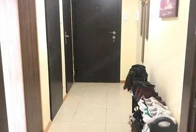 Garsonieră decomandată în Central - 2