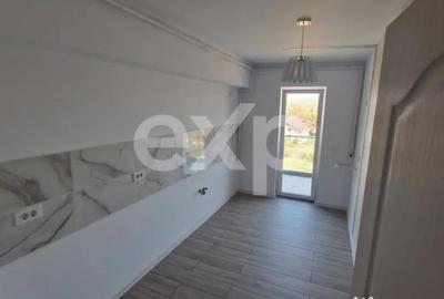 Apartament cu 2 camere decomandat în Central - 1