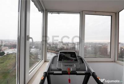 Apartament cu 3 camere decomandat în Central - 2