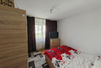 Apartament cu 3 camere semidecomandat în Narcisa - 3