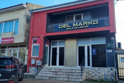 Spațiu comercial, de 136 mp, în Central - 3