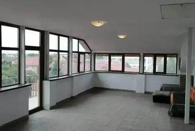 Casă cu 20 camere cu Canalizare în Drumul Taberei - 6