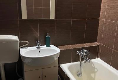 Vând apartament 2 camere în zona malll - 3