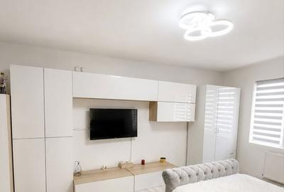 Apartament cu 3 camere decomandat în Central - 8