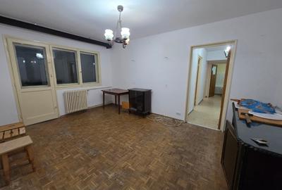 Berceni, pe strada Moldovita, - 17