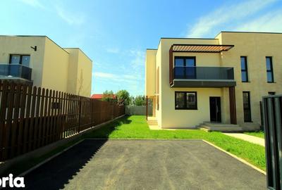 Casă cu 4 camere cu Teren 358 Mp în Berceni - 11