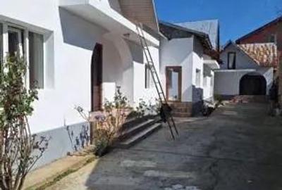 Vanzare casa Targoviste- zona Suseni - 1