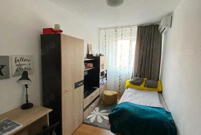 Garsonieră decomandată în Buziașului