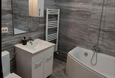 Apartament cu 2 camere decomandat în Unirea - 2