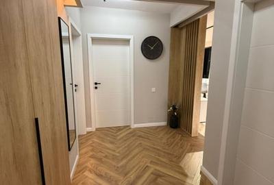Apartament de 3 camere, 56 mp utili , zona Terra - 11