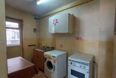 Apartament cu 2 camere decomandat în Negru Vodă - 5