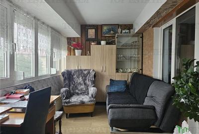 Apartament 2 camere vedere frontala la mare -Faleza Nord - 1