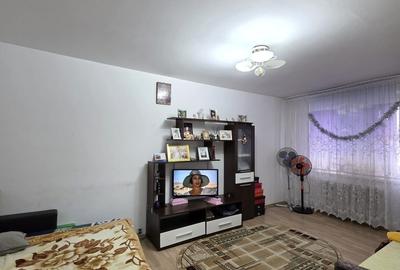 Apartament cu 2 camere decomandat în Rahova