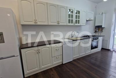 Casa moderna de inchiriat cu 4 camere si curte in Cristian - 20